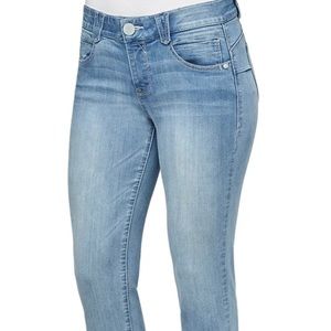 Democracy absolution skinny ankle jeans booty lift